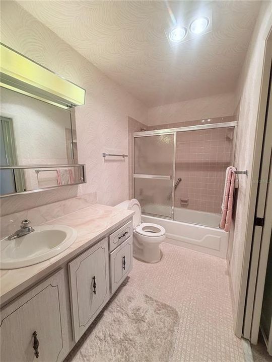 En Venta: $140,000 (1 camas, 2 baños, 1080 Pies cuadrados)