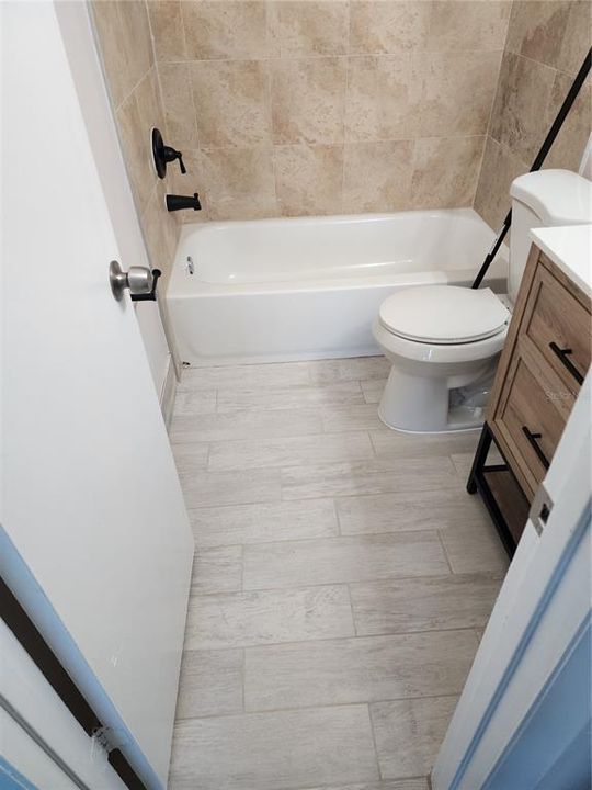 В аренду: $1,995 (4 спален, 2 ванн, 1363 Квадратных фут)