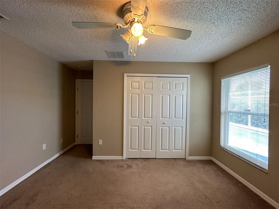В аренду: $2,595 (4 спален, 2 ванн, 2207 Квадратных фут)
