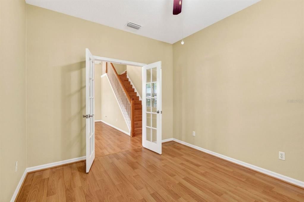 For Rent: $3,550 (3 beds, 2 baths, 1965 Square Feet)