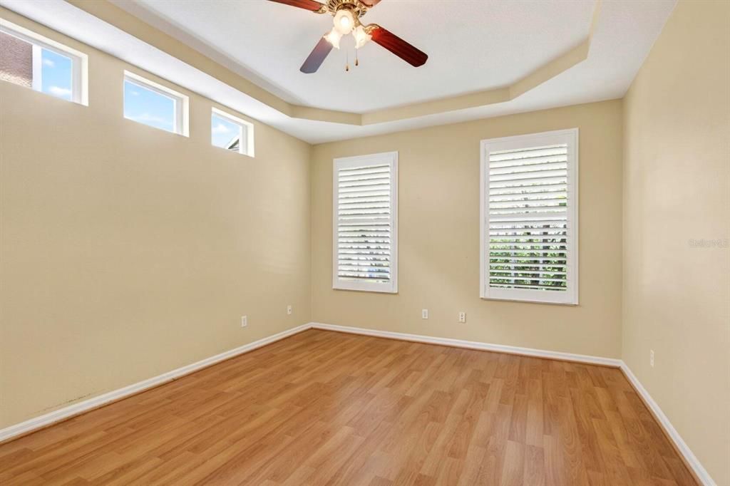 For Rent: $3,550 (3 beds, 2 baths, 1965 Square Feet)