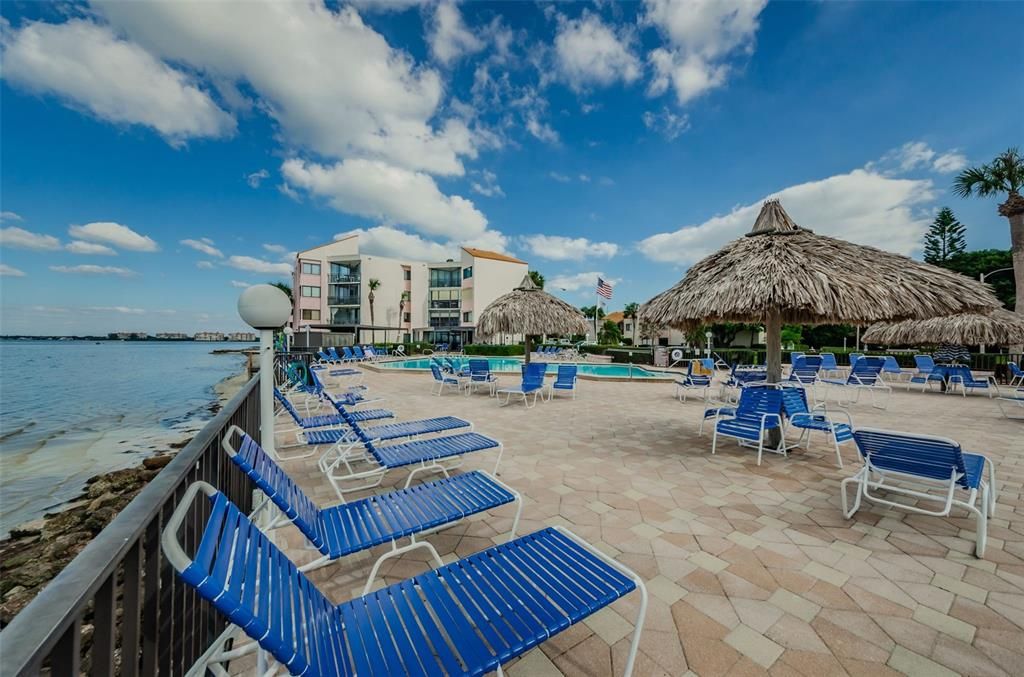En Venta: $569,000 (2 camas, 2 baños, 1315 Pies cuadrados)