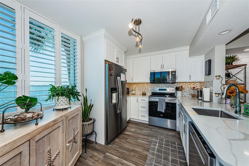 En Venta: $569,000 (2 camas, 2 baños, 1315 Pies cuadrados)
