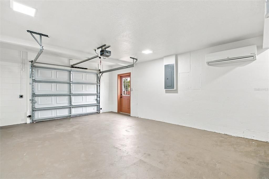 En Venta: $1,500,000 (3 camas, 2 baños, 2005 Pies cuadrados)