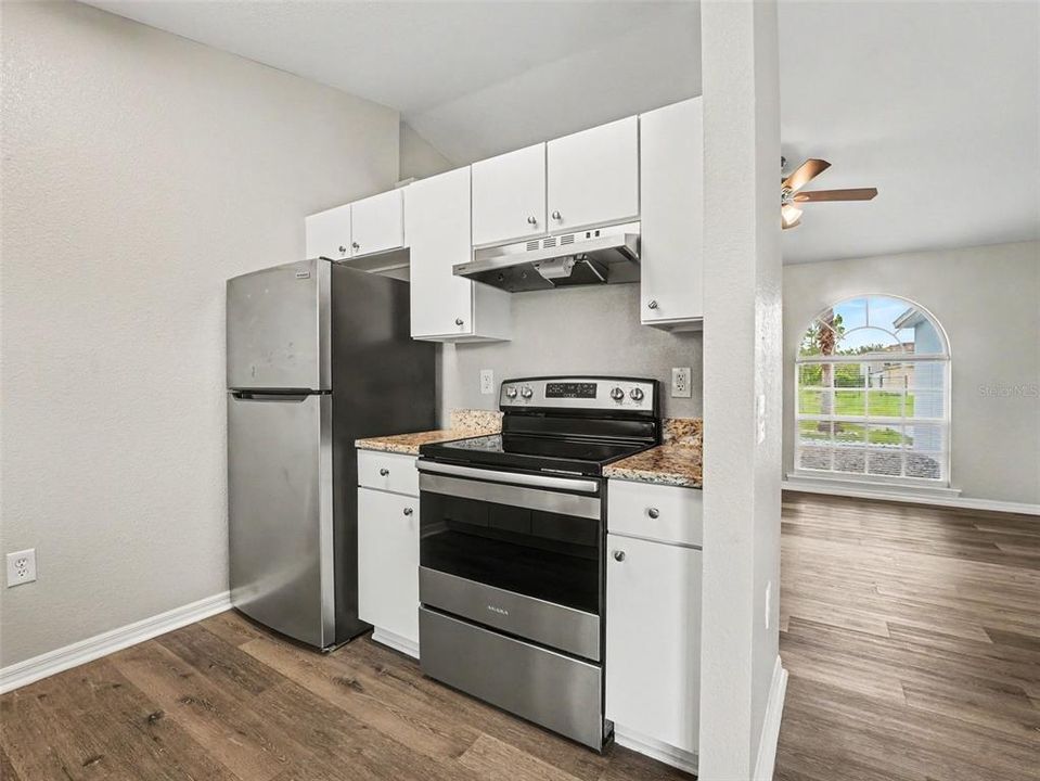 En Venta: $234,900 (3 camas, 2 baños, 1076 Pies cuadrados)