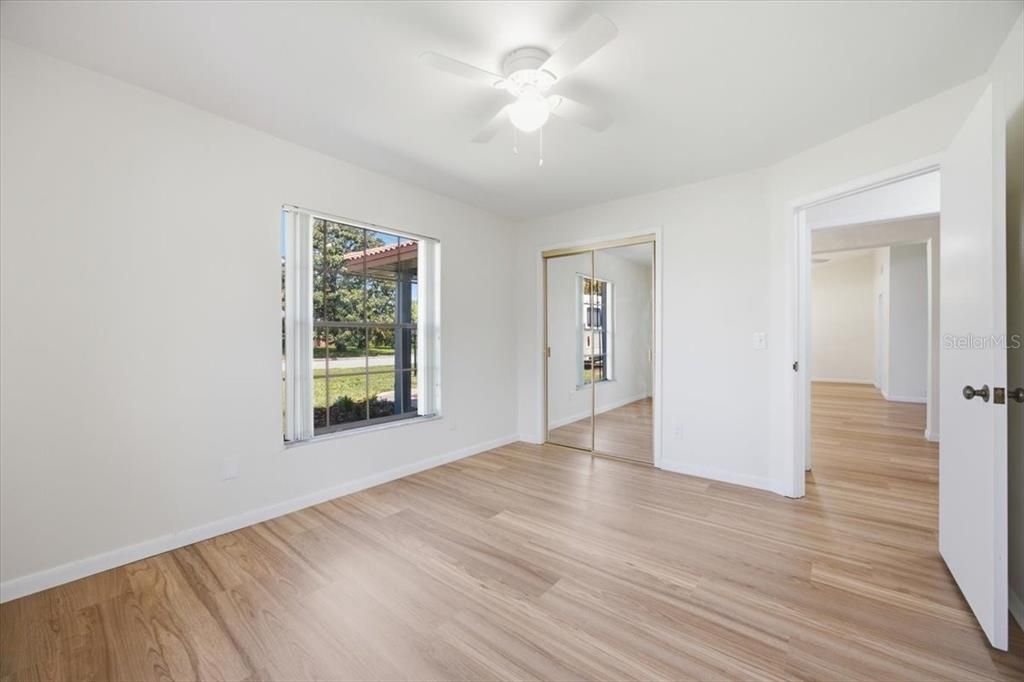 En Venta: $684,999 (4 camas, 3 baños, 2312 Pies cuadrados)