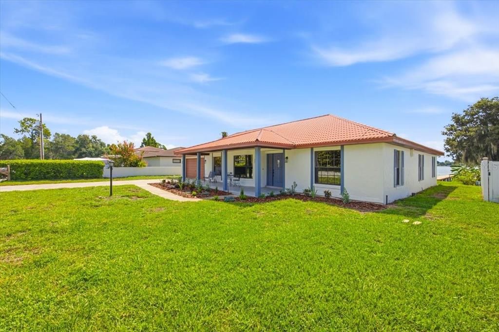 En Venta: $684,999 (4 camas, 3 baños, 2312 Pies cuadrados)