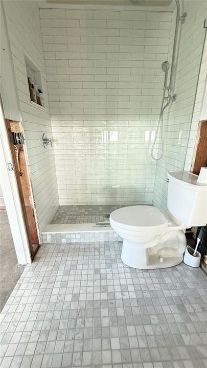 En Venta: $599,000 (2 camas, 2 baños, 1130 Pies cuadrados)