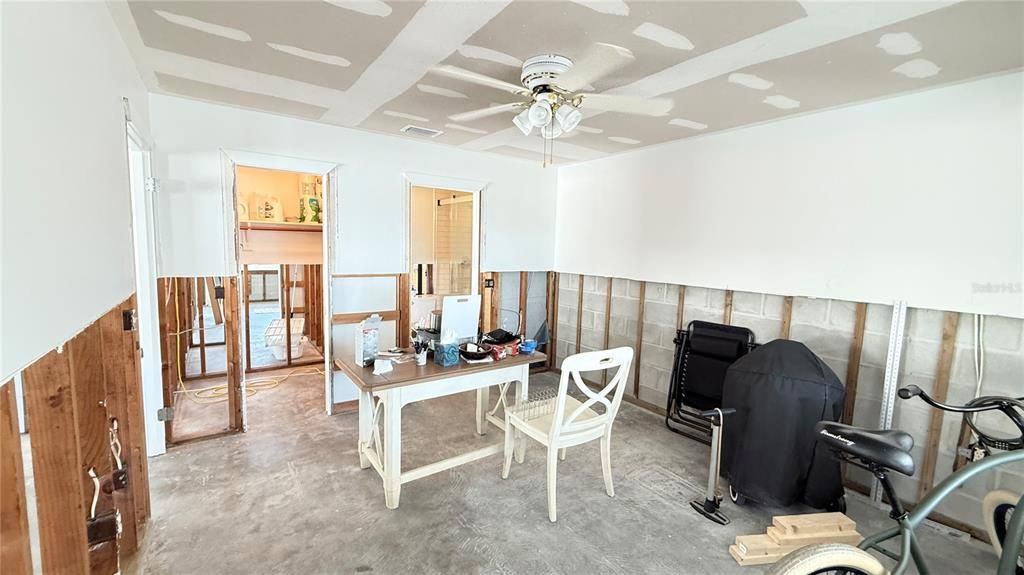 En Venta: $599,000 (2 camas, 2 baños, 1130 Pies cuadrados)