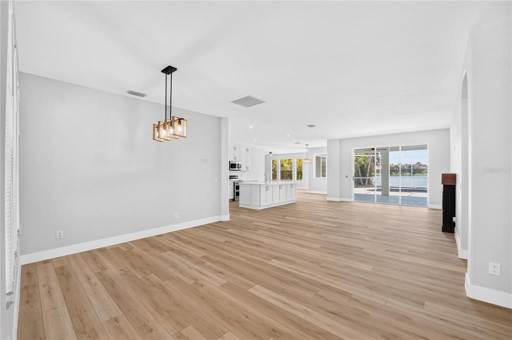 For Sale: $850,000 (3 beds, 2 baths, 2588 Square Feet)