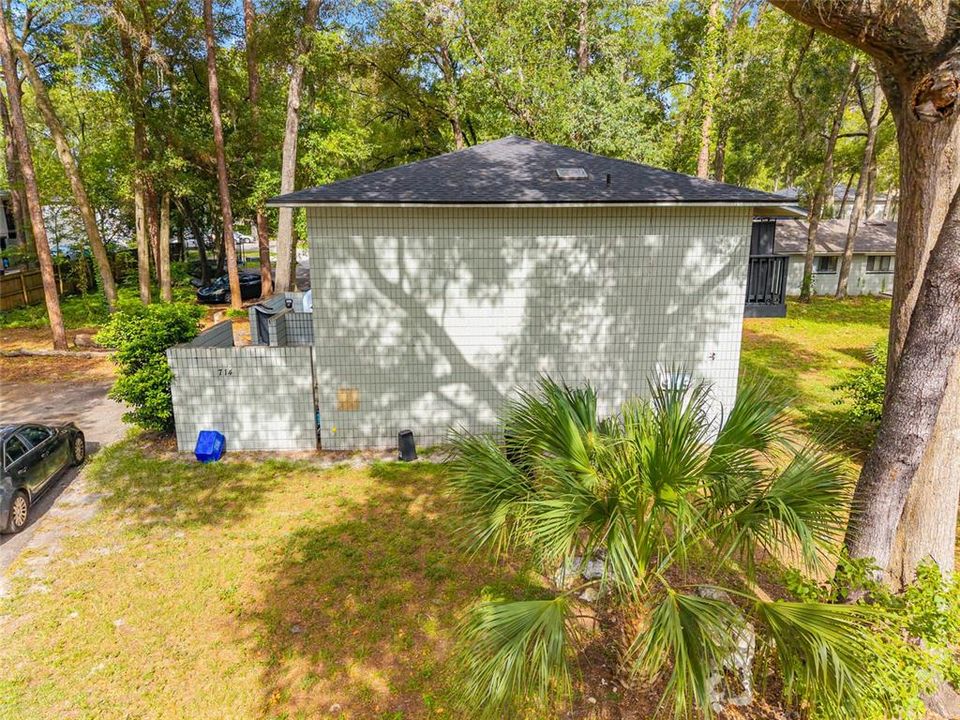 For Sale: $225,000 (4 beds, 0 baths, 1800 Square Feet)