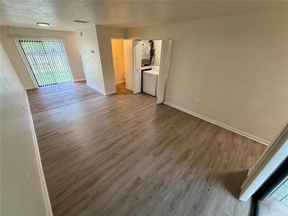 For Sale: $225,000 (4 beds, 0 baths, 1800 Square Feet)