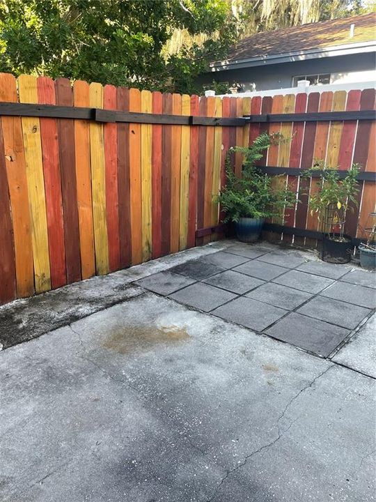В аренду: $1,850 (2 спален, 1 ванн, 924 Квадратных фут)