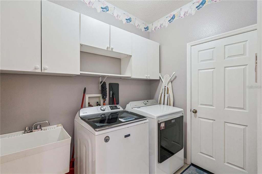 В аренду: $3,000 (4 спален, 3 ванн, 2465 Квадратных фут)