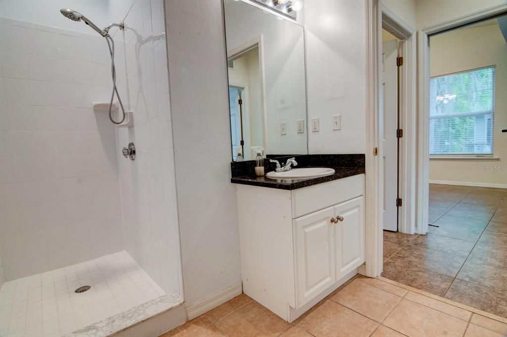 For Rent: $1,395 (2 beds, 2 baths, 1188 Square Feet)