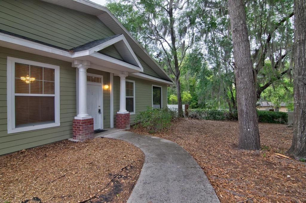 For Rent: $1,395 (2 beds, 2 baths, 1188 Square Feet)