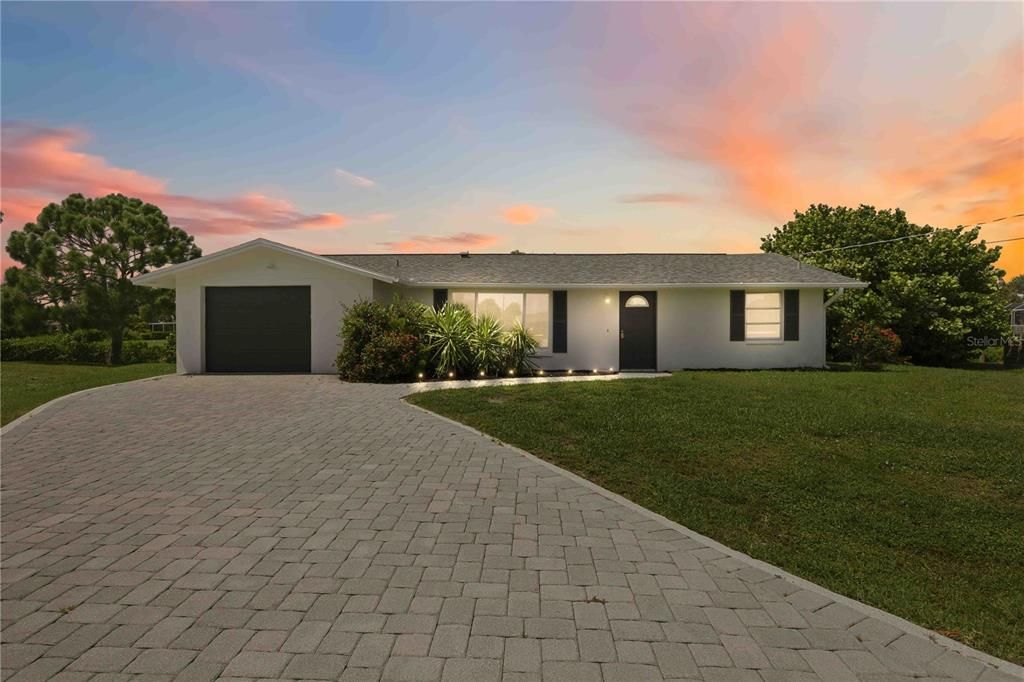 En Venta: $440,000 (2 camas, 2 baños, 1011 Pies cuadrados)