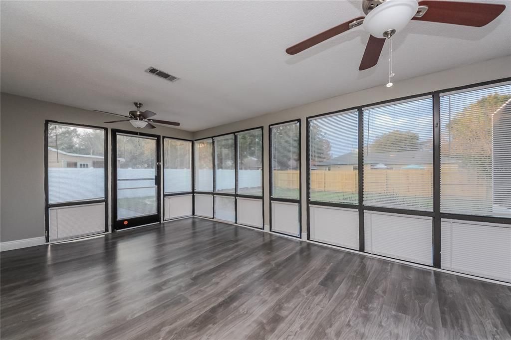 For Rent: $1,740 (3 beds, 2 baths, 1224 Square Feet)