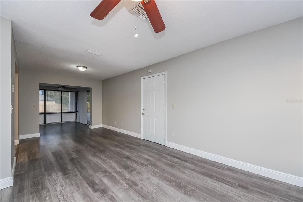 For Rent: $1,740 (3 beds, 2 baths, 1224 Square Feet)