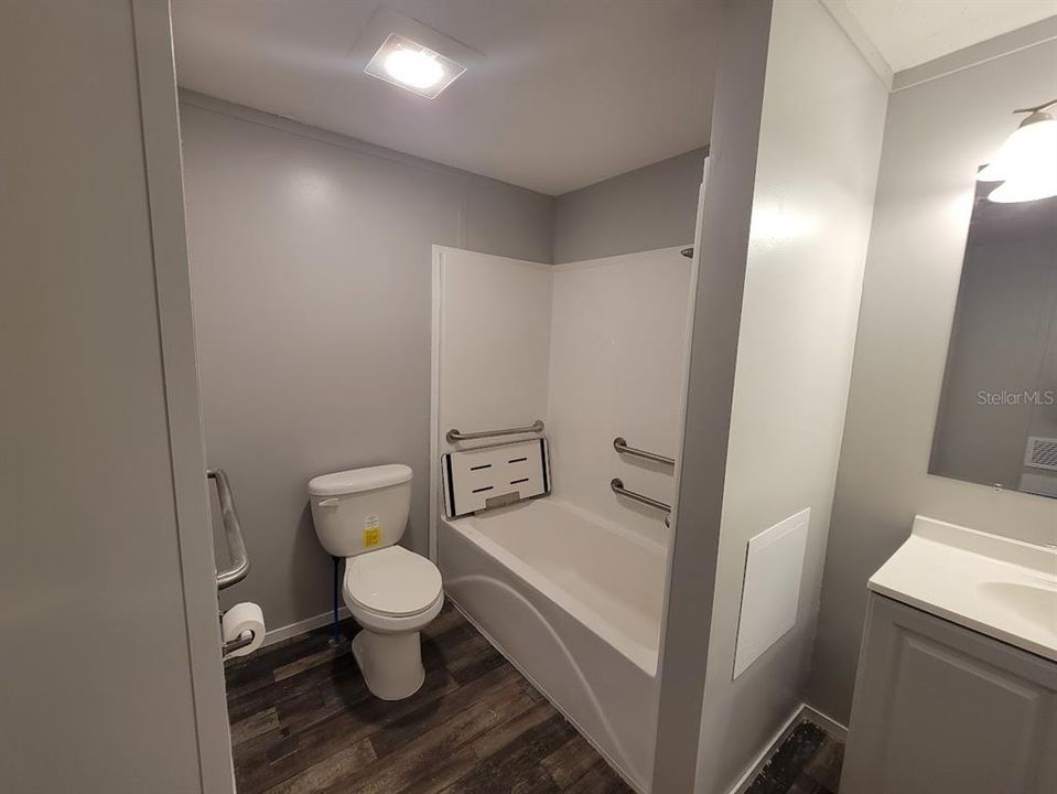 En Venta: $128,900 (1 camas, 1 baños, 731 Pies cuadrados)