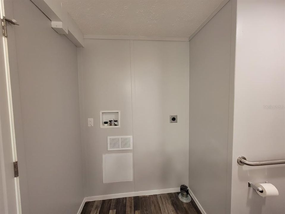 En Venta: $128,900 (1 camas, 1 baños, 731 Pies cuadrados)