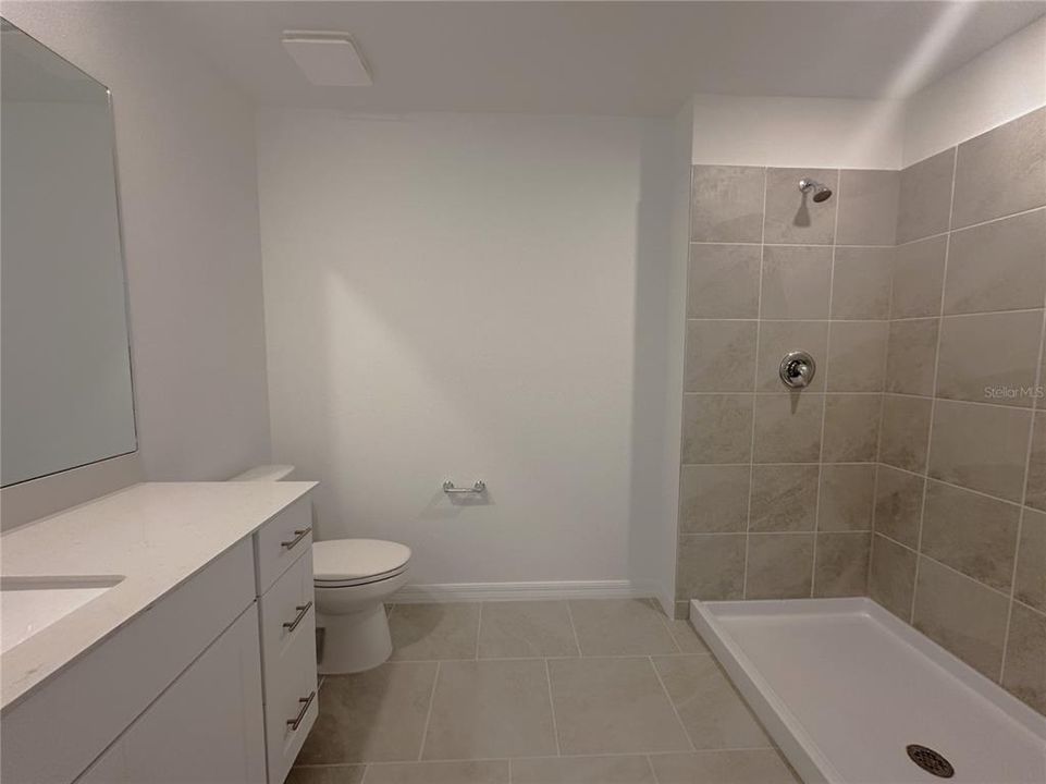 En Renta: $2,895 (6 camas, 3 baños, 2463 Pies cuadrados)