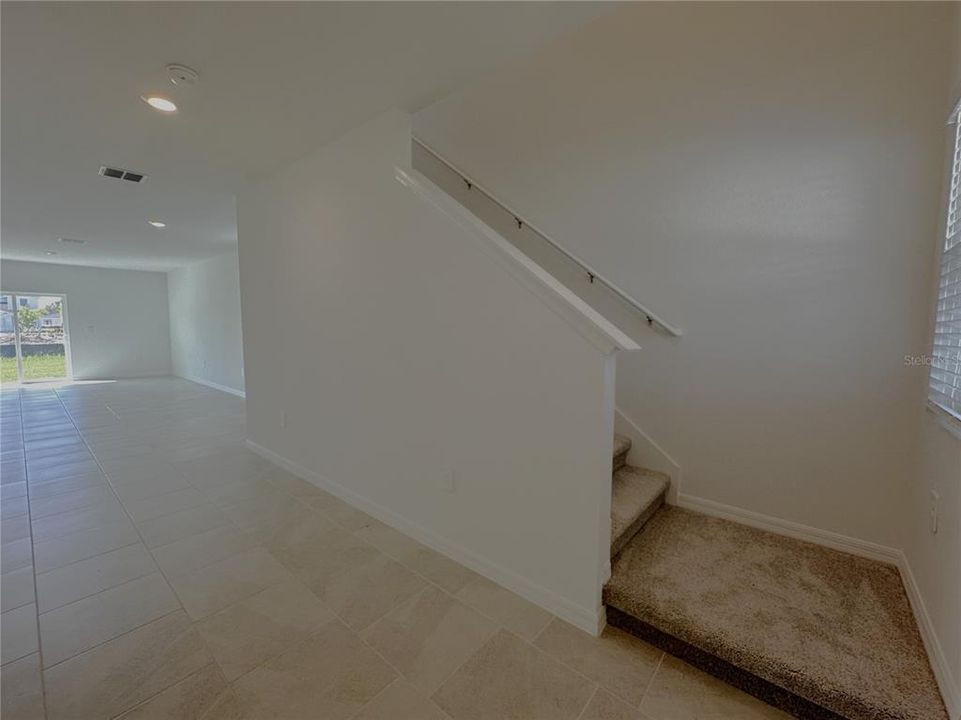 En Renta: $2,895 (6 camas, 3 baños, 2463 Pies cuadrados)