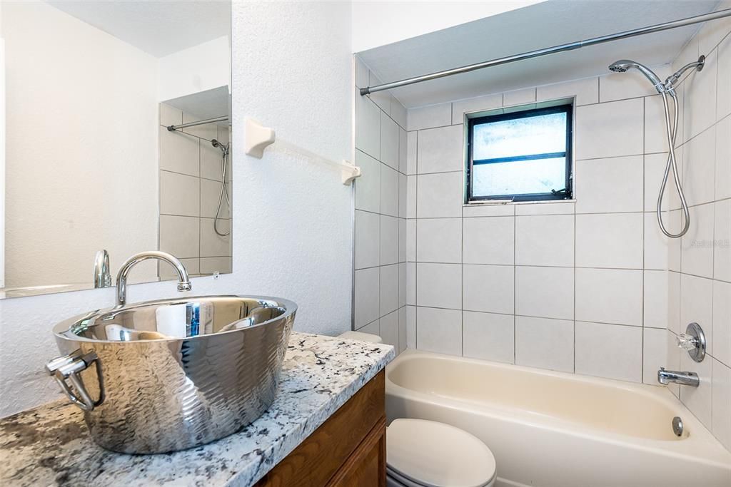 En Renta: $1,995 (3 camas, 2 baños, 1695 Pies cuadrados)