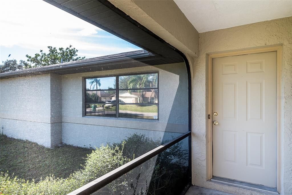En Renta: $1,995 (3 camas, 2 baños, 1695 Pies cuadrados)