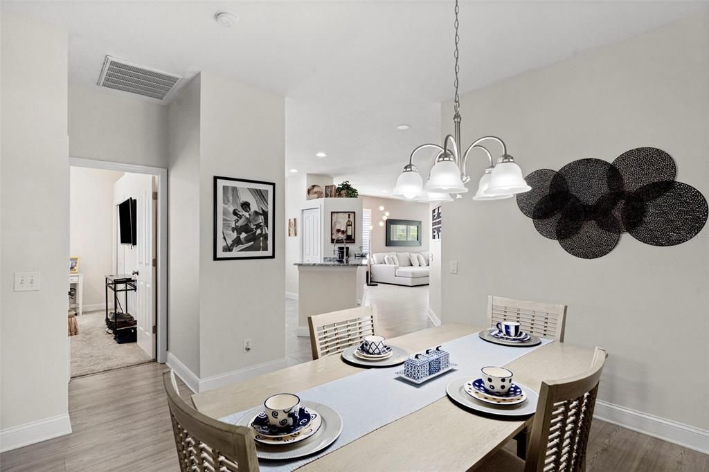En Venta: $405,000 (2 camas, 2 baños, 1484 Pies cuadrados)