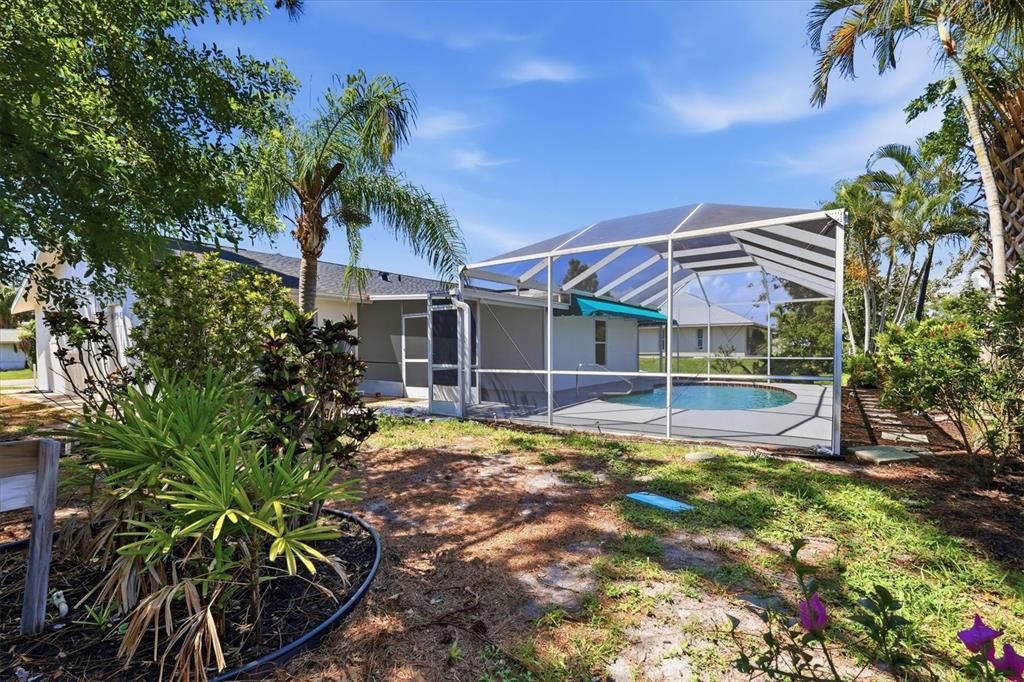 На продажу: $465,000 (4 спален, 2 ванн, 1794 Квадратных фут)