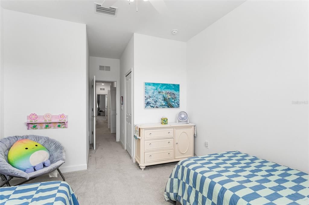 For Sale: $299,000 (3 beds, 2 baths, 1942 Square Feet)