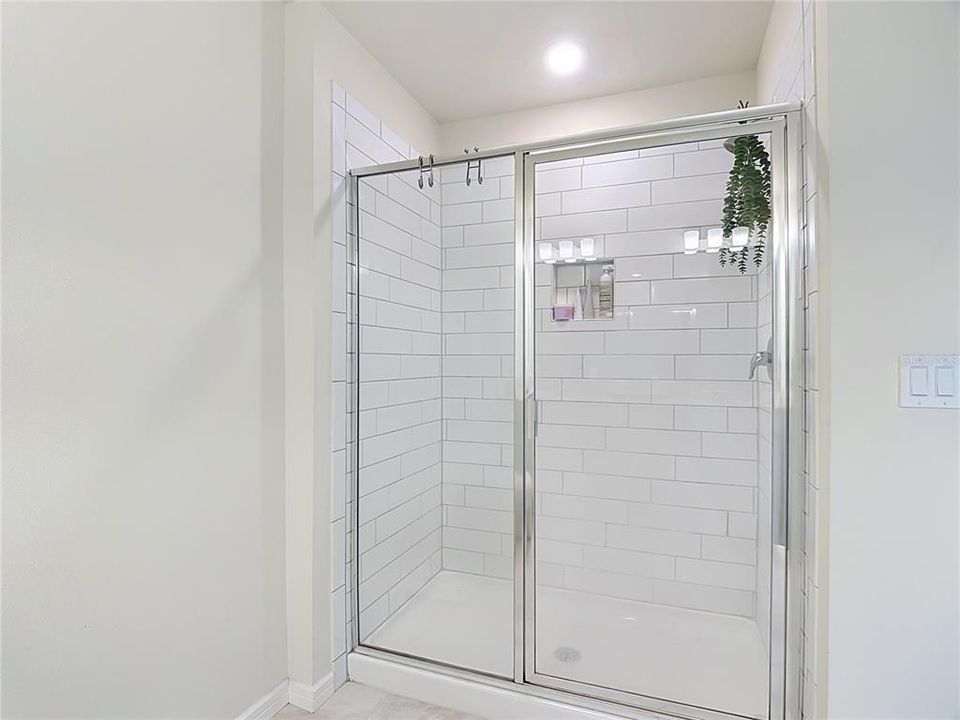 En Venta: $365,000 (3 camas, 2 baños, 1736 Pies cuadrados)