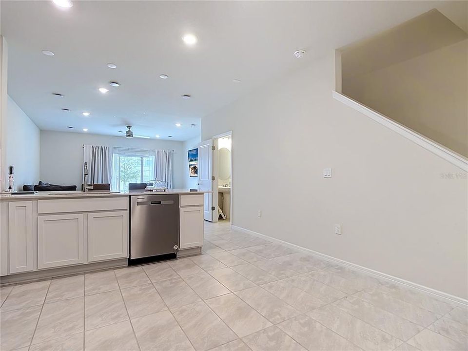 En Venta: $365,000 (3 camas, 2 baños, 1736 Pies cuadrados)