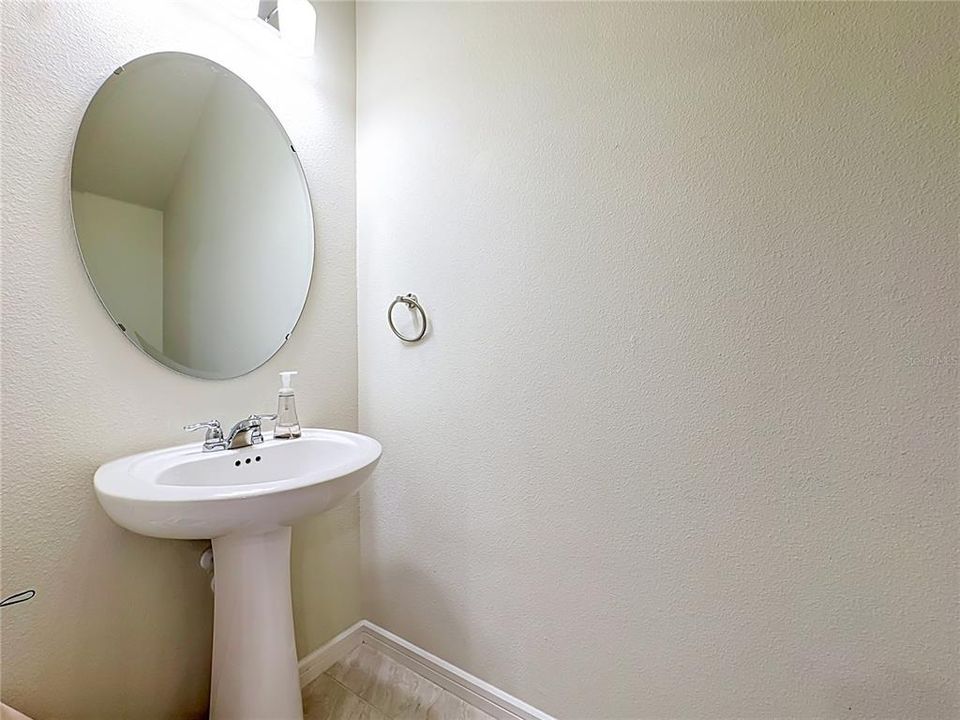 En Venta: $365,000 (3 camas, 2 baños, 1736 Pies cuadrados)