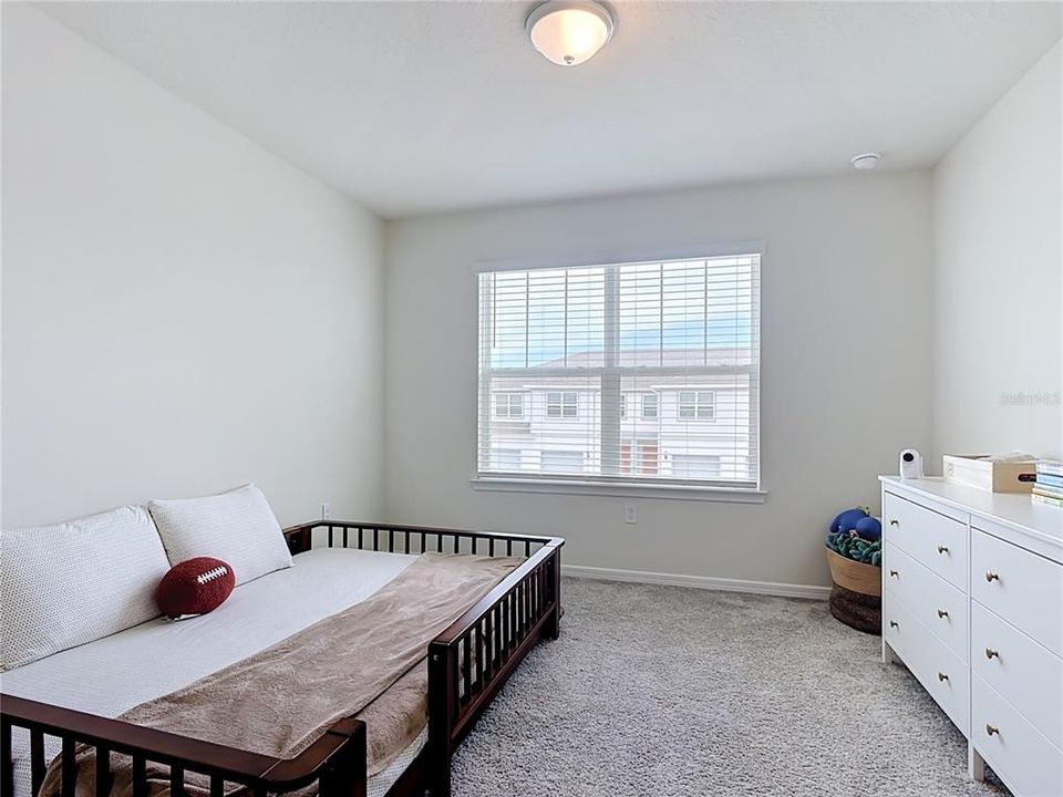 En Venta: $365,000 (3 camas, 2 baños, 1736 Pies cuadrados)