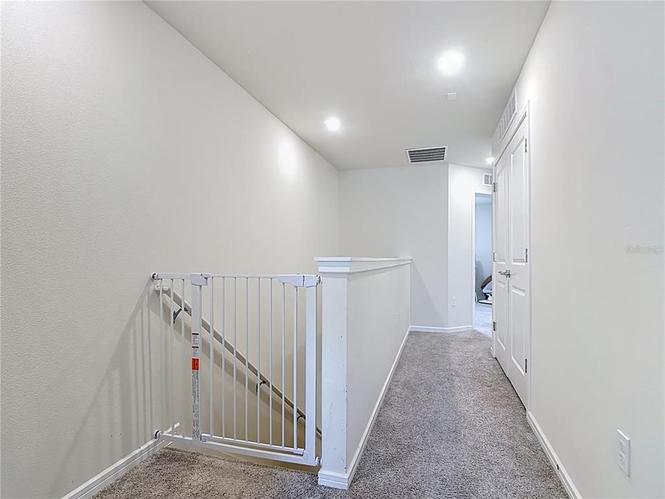 En Venta: $365,000 (3 camas, 2 baños, 1736 Pies cuadrados)