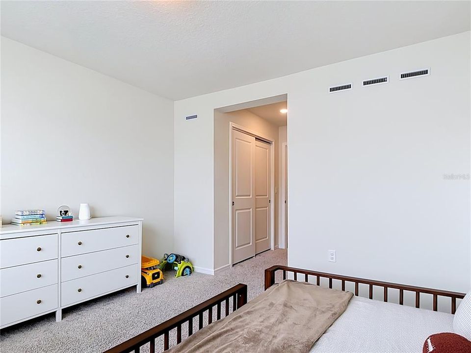 En Venta: $365,000 (3 camas, 2 baños, 1736 Pies cuadrados)