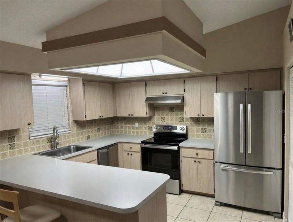 En Venta: $499,000 (3 camas, 2 baños, 1440 Pies cuadrados)