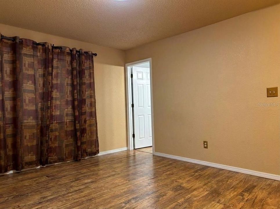 En Venta: $499,000 (3 camas, 2 baños, 1440 Pies cuadrados)