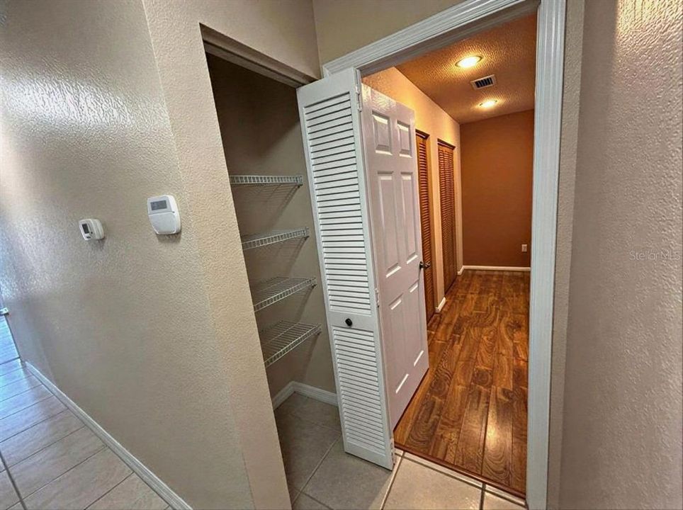 En Venta: $499,000 (3 camas, 2 baños, 1440 Pies cuadrados)