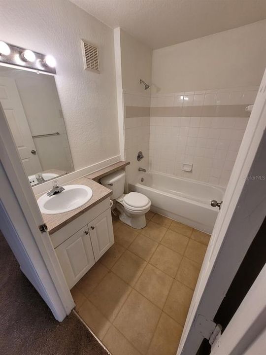 En Renta: $1,650 (3 camas, 2 baños, 1170 Pies cuadrados)