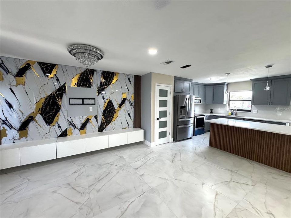 For Rent: $3,500 (3 beds, 2 baths, 1540 Square Feet)