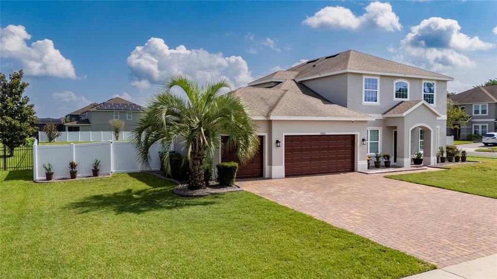 En Venta: $850,000 (5 camas, 3 baños, 3300 Pies cuadrados)
