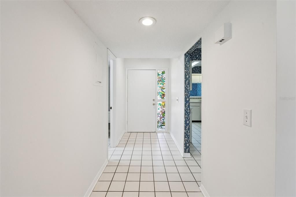 На продажу: $259,000 (3 спален, 2 ванн, 1720 Квадратных фут)