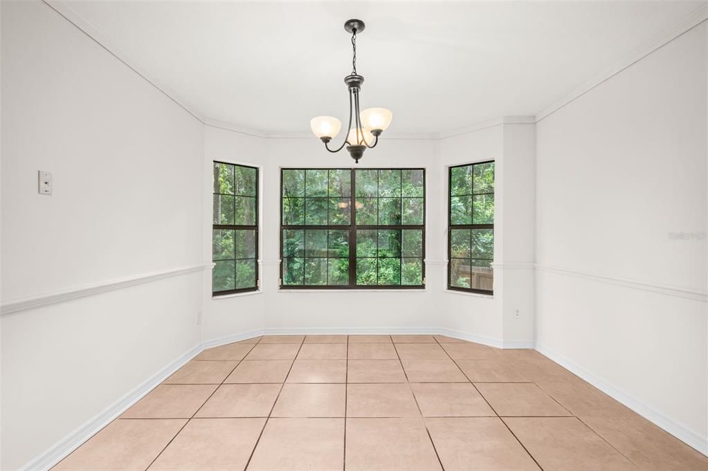 For Sale: $320,000 (3 beds, 2 baths, 1420 Square Feet)