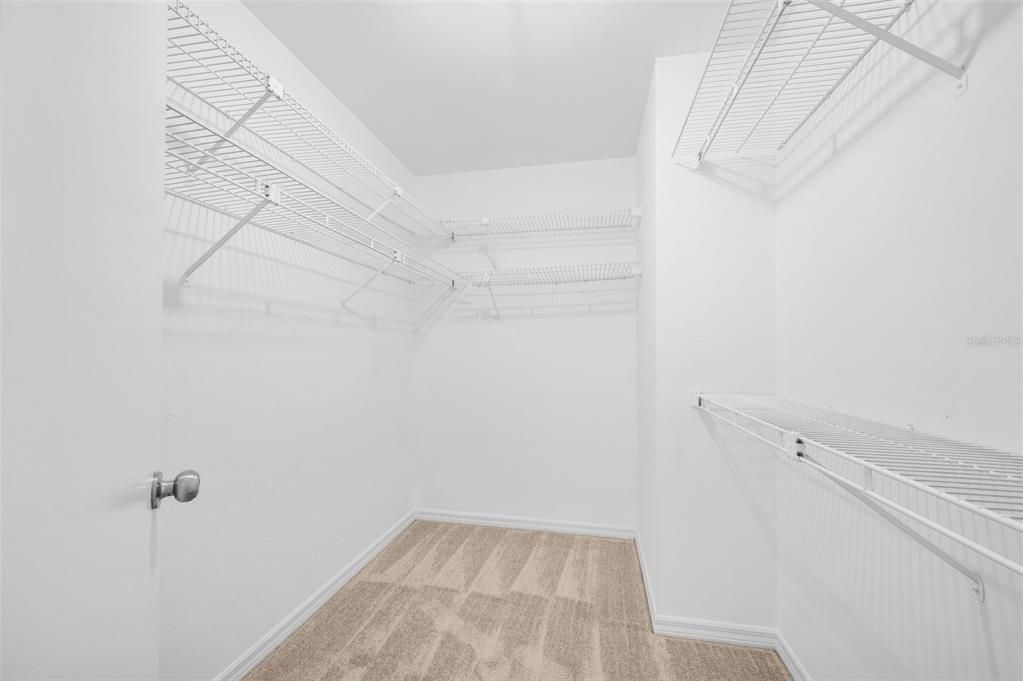 For Sale: $320,000 (3 beds, 2 baths, 1420 Square Feet)