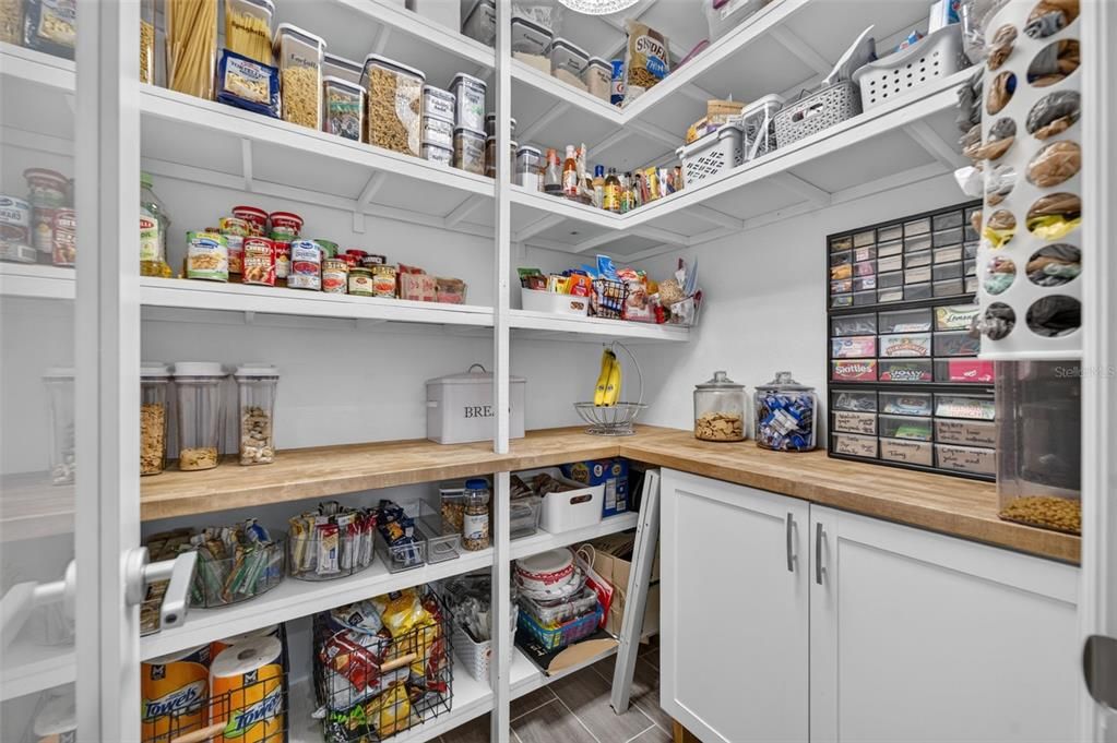 На продажу: $619,000 (4 спален, 3 ванн, 2255 Квадратных фут)