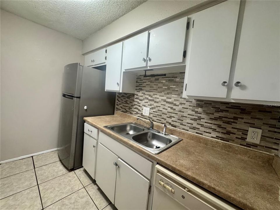 En Renta: $1,495 (2 camas, 2 baños, 975 Pies cuadrados)