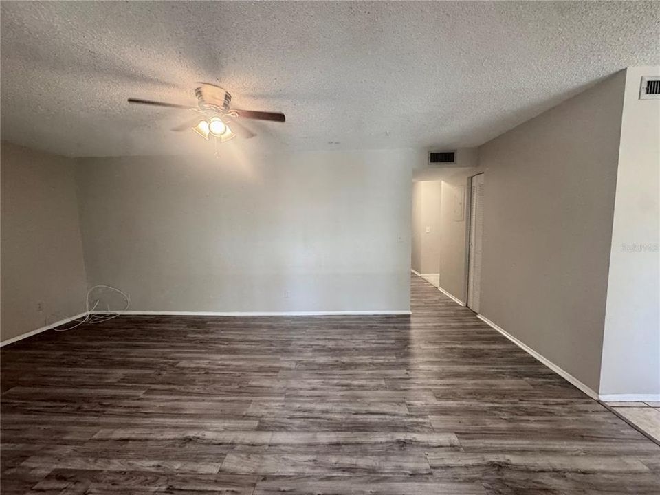En Renta: $1,495 (2 camas, 2 baños, 975 Pies cuadrados)